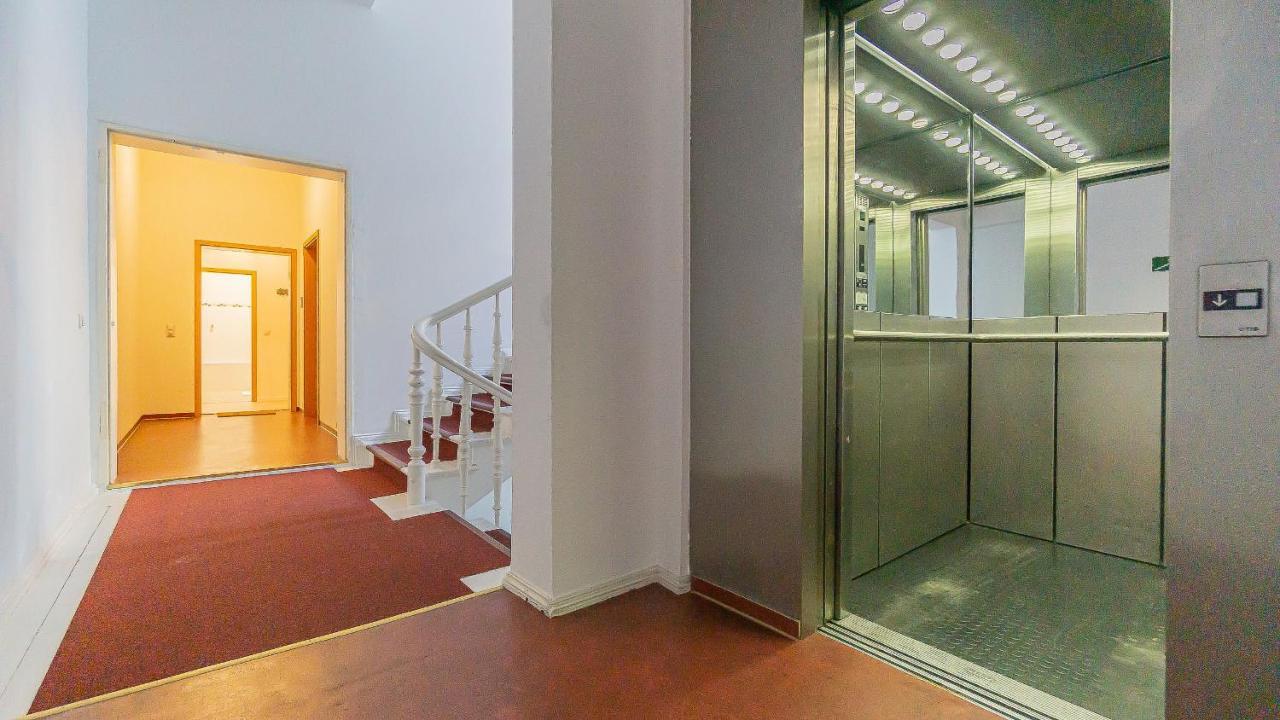 Cityapartment - 53 M², 2 Zimmer, Zentral, Netflix, Kueche, Waschmaschine คอตต์บุส ภายนอก รูปภาพ