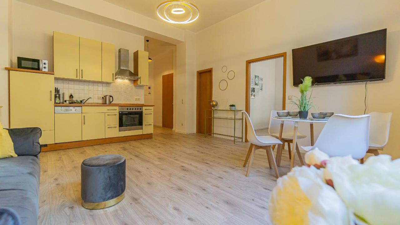 Cityapartment - 53 M², 2 Zimmer, Zentral, Netflix, Kueche, Waschmaschine คอตต์บุส ภายนอก รูปภาพ