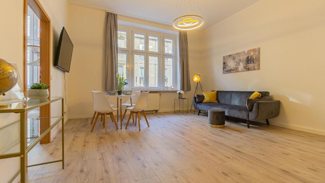 Cityapartment - 53 M², 2 Zimmer, Zentral, Netflix, Kueche, Waschmaschine คอตต์บุส ภายนอก รูปภาพ